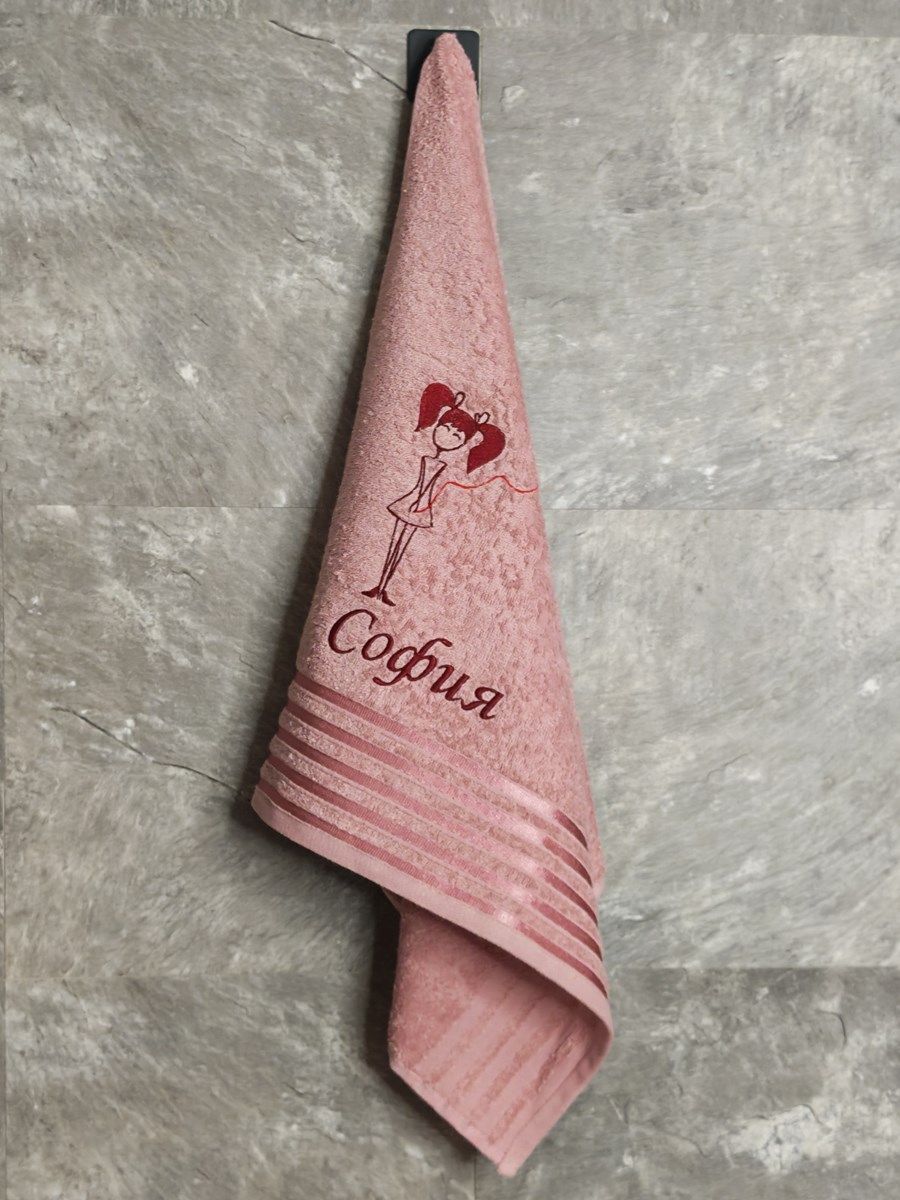 снимок Полотенце с вышивкой 50*90 "София" розовое от магазина BIO-TEXTILES ОПТ