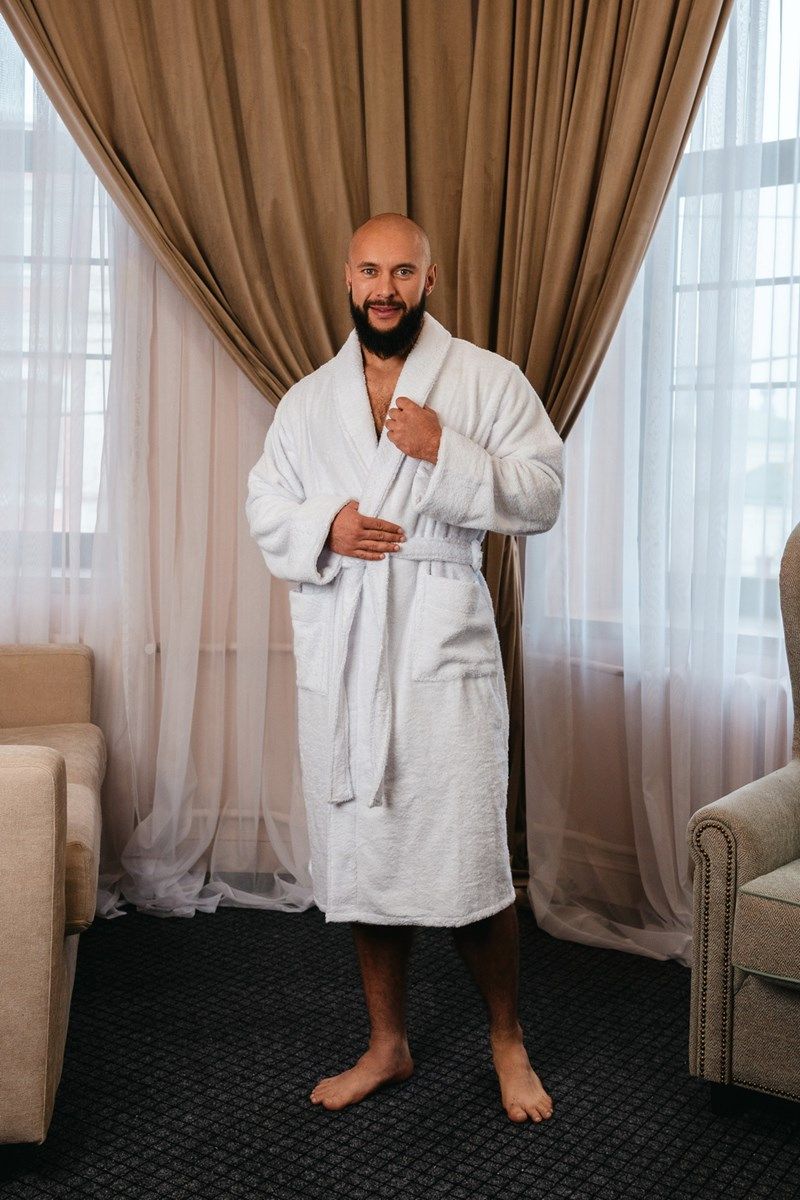 снимок Халат махровый мужской белый от магазина BIO-TEXTILES ОПТ